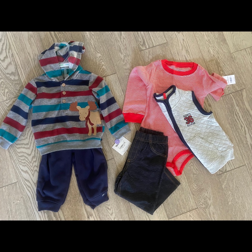 Carter’s NWT outfit lot
